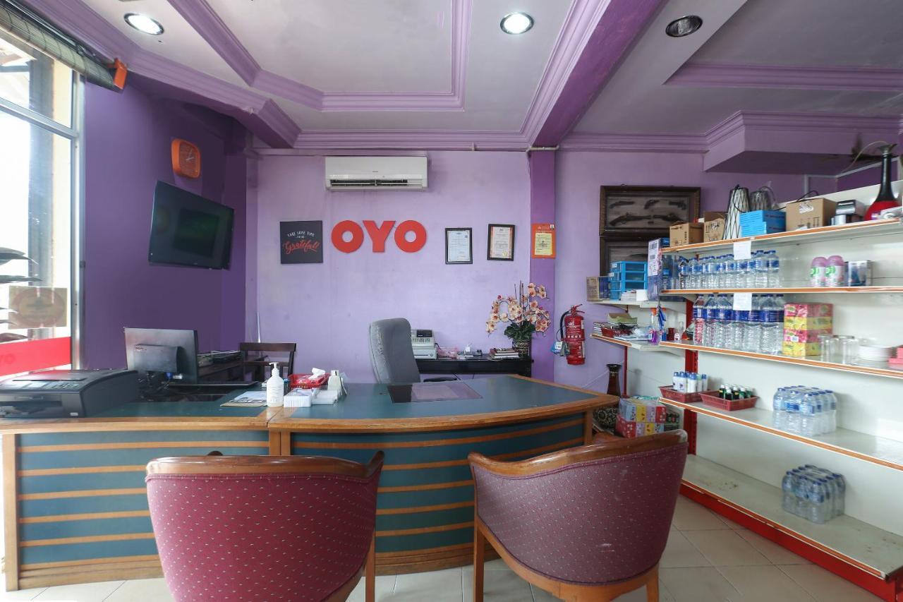Oyo 89892 Hotel Jeli Inn Eksteriør bilde